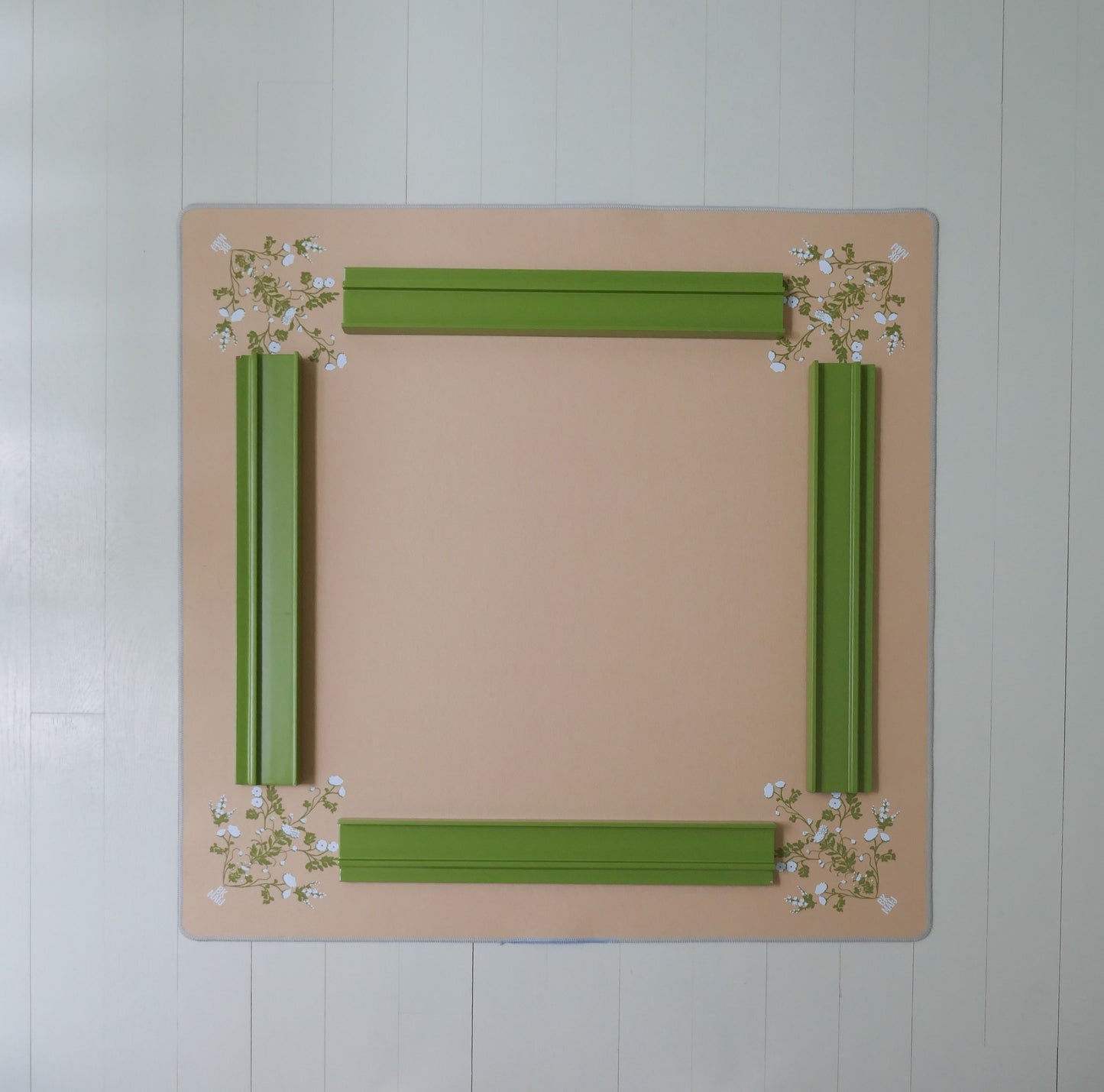 Camel Floral Felt Mahjong Mat